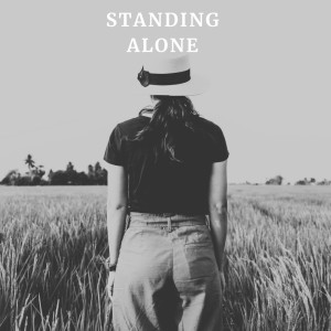 收听The Temptations的Standing Alone歌词歌曲