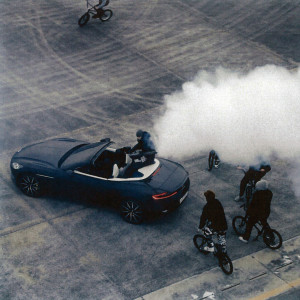 Listen to Face & Mask(Feat. ron) song with lyrics from 키드밀리