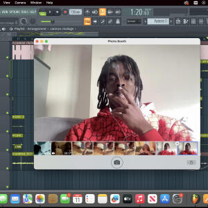 default playlist img