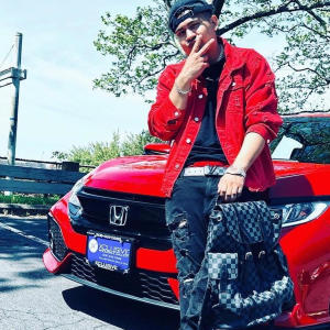 收聽El Tito的Flow KBRON歌詞歌曲