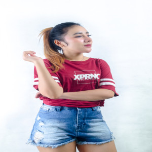 Dengarkan SYU TISYU R2M lagu dari DJ RERE MONIQUE R2M dengan lirik