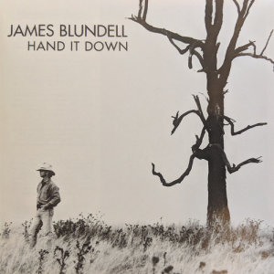 ดาวน์โหลดและฟังเพลง Old Man พร้อมเนื้อเพลงจาก James Blundell
