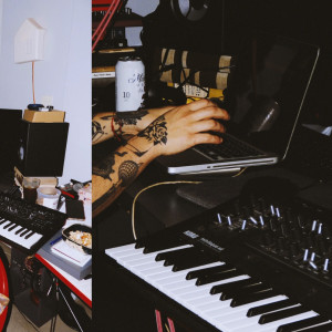 default playlist img