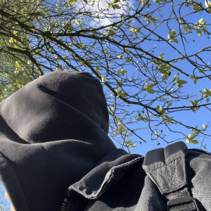 Dengarkan Genug (Explicit) lagu dari Fevar dengan lirik