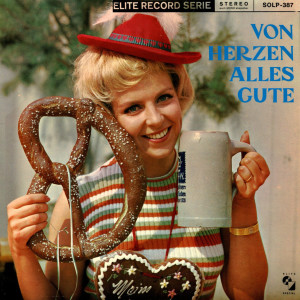 Listen to Der Herzenswunsch song with lyrics from Das Orchester Emil Hoffmann