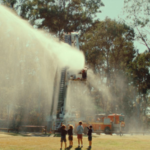 收聽Sunny Flynn Hugo的Rainface歌詞歌曲