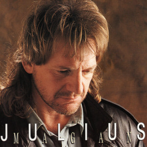 ดาวน์โหลดและฟังเพลง Rock 'N Roll Medley พร้อมเนื้อเพลงจาก Julius Magan
