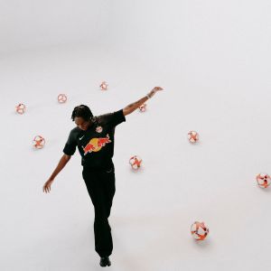 Listen to DROGBA (Explicit) song with lyrics from Oskoow