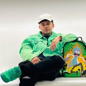 收聽El Tito的Crucero歌詞歌曲