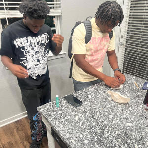 default playlist img