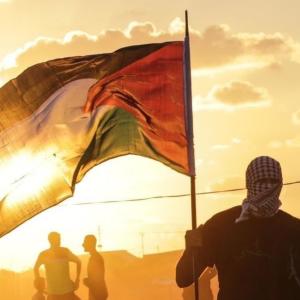 Listen to Ahrarun Ahrarun song with lyrics from Ibrahim Sam