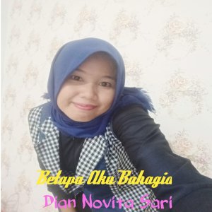 收听Dian Novita Sari的Betapa Aku Bahagia歌词歌曲