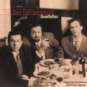 ดาวน์โหลดและฟังเพลง Speak Softly Love พร้อมเนื้อเพลงจาก Joey DeFrancesco