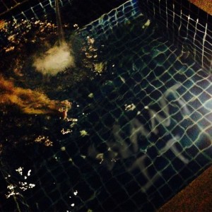 Dengarkan lagu WANT IT nyanyian 드로플렛 dengan lirik