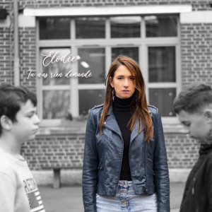 Listen to Tu n'as rien demandé song with lyrics from Elodie