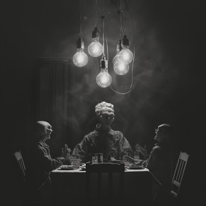 收聽Daniel Laufer的The Watchful Eyes歌詞歌曲