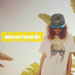 收聽Moonlight Breakfast的Summer歌詞歌曲