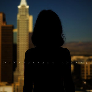 ดาวน์โหลดและฟังเพลง Waving พร้อมเนื้อเพลงจาก Blackfield