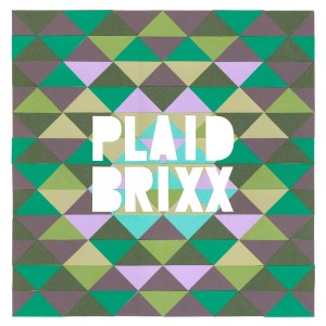 ดาวน์โหลดและฟังเพลง Renegades พร้อมเนื้อเพลงจาก Plaid Brixx