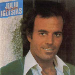 收聽Julio Iglesias的La Vida Sigue Igual歌詞歌曲