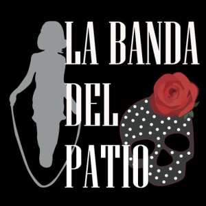 ดาวน์โหลดและฟังเพลง Abreme la Puerta พร้อมเนื้อเพลงจาก La Banda del Patio