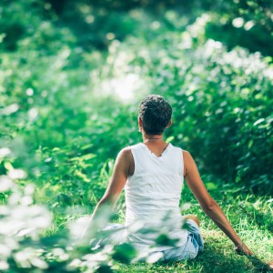 อัลบัม Calm Retreat: Gentle Music for Relaxation ศิลปิน Help With Depression Music
