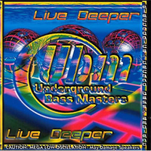 ดาวน์โหลดและฟังเพลง So Far Away พร้อมเนื้อเพลงจาก Underground Bass Masters