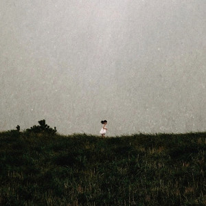 Listen to 바람 song with lyrics from SARA