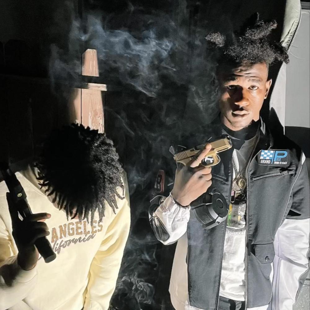 Caliveiws (feat. 4Murda) (Explicit)