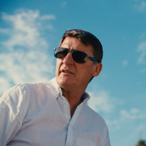 Listen to Našu pismu pivaju song with lyrics from Tomislav Bralić