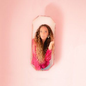 Dengarkan Oops!... I Did It Again lagu dari Lauryn Evans dengan lirik