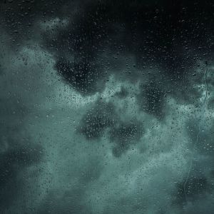 Dengarkan Rainy Season lagu dari Gentle Rain Makers dengan lirik