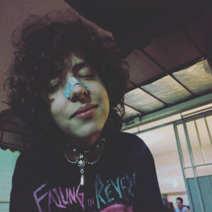 Listen to Artista (Explicit) song with lyrics from Ponyo