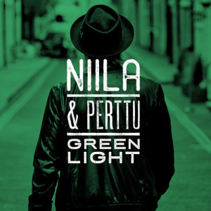 收聽Niila的Green Light歌詞歌曲