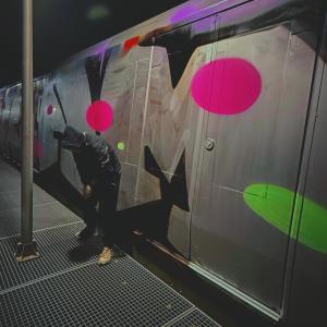 收聽Rakraczej的Rotterdam歌詞歌曲