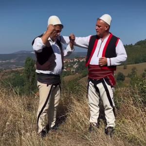 收聽Sami Gashi的Këngë për Shote Galica歌詞歌曲