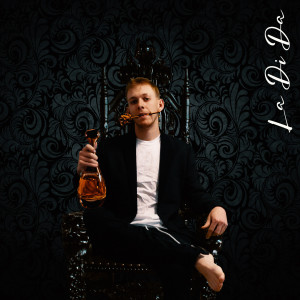 Listen to La Di Da (Explicit) song with lyrics from Apollo Soul