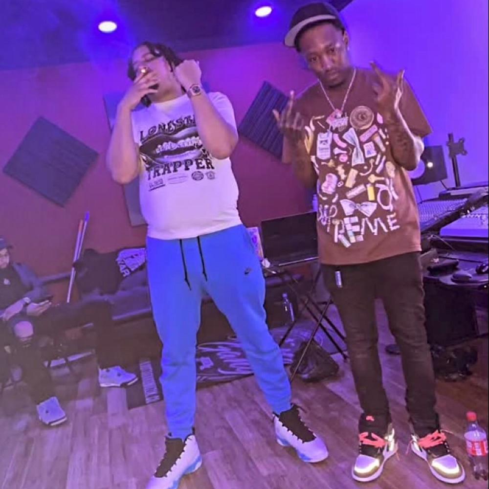 Buc-ees (feat. Scammlikeelyy) (Explicit)