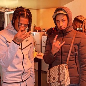 Dengarkan lagu Fredo Diss (Explicit) nyanyian Lrozen dengan lirik