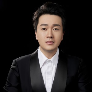 Listen to 人民在我心中 (cover: 咏峰) (完整版) song with lyrics from 菅广福