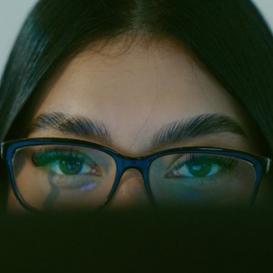 ดาวน์โหลดและฟังเพลง Pandora (Explicit) พร้อมเนื้อเพลงจาก Kameron Gray