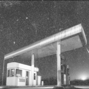 ดาวน์โหลดและฟังเพลง Vergessen was war (Explicit) พร้อมเนื้อเพลงจาก XROSS