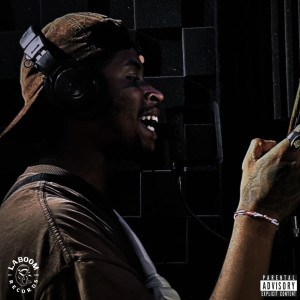 ดาวน์โหลดและฟังเพลง REBELIÃO DO CAPS (Explicit) พร้อมเนื้อเพลงจาก Lion emici