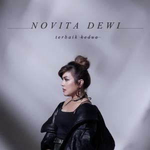 收聽Novita Dewi的Tak Terganti歌詞歌曲