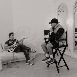 default playlist img