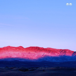 ดาวน์โหลดและฟังเพลง Cant Explain พร้อมเนื้อเพลงจาก chief.