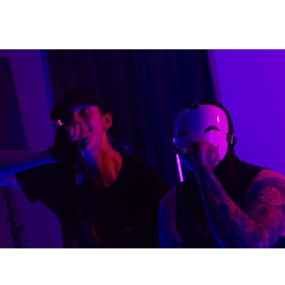PEST (feat. Sickly Syrus & moonluvsluna) (Explicit)