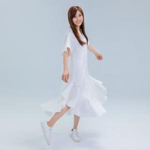 Dengarkan 愛與被愛 lagu dari Wu Wen-aryl dengan lirik