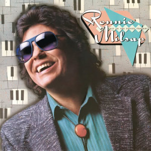 收聽Ronnie Milsap的Lost In The Fifties Tonight歌詞歌曲