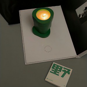 Listen to 一切被治愈 song with lyrics from LalaBay